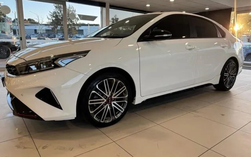 2023 Kia Cerato BD MY24 GT DCT White 7 Speed Sports Automatic Dual Clutch Sedan