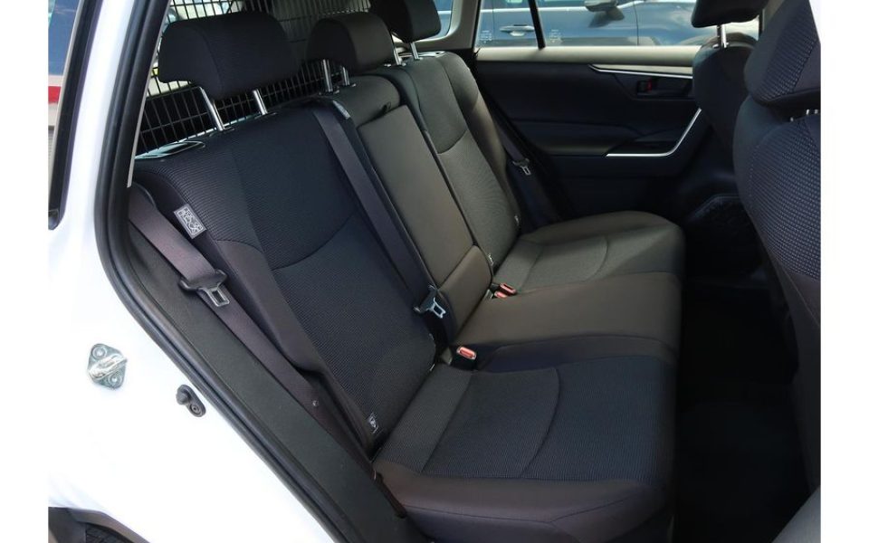 2022 Toyota RAV4 GX SUV (Glacier White) Pre-Owned Car