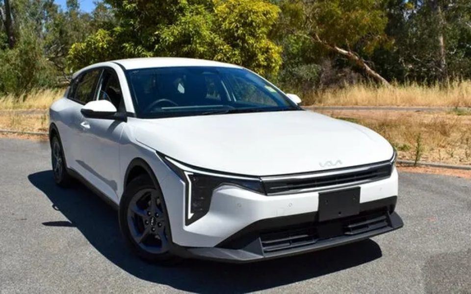 2025 Kia K4 CL4m MY26 S Clear White 1 Speed Constant Variable Hatchback