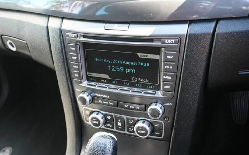 2010 Holden Calais VE MY10 Sportwagon Silver 6 Speed Sports Automatic Wagon