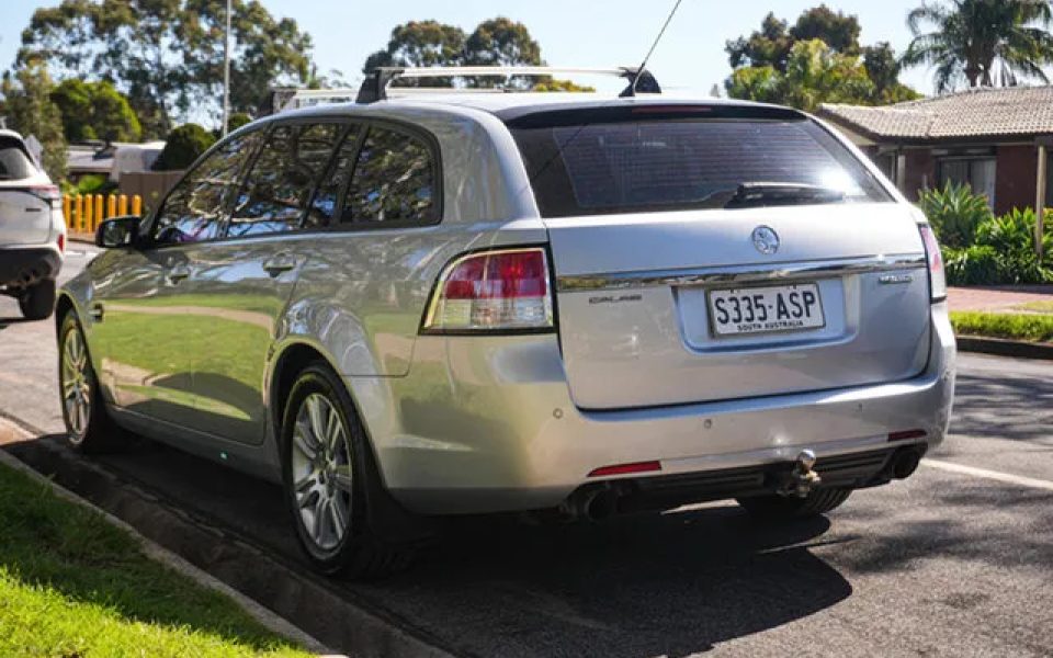 2010 Holden Calais VE MY10 Sportwagon Silver 6 Speed Sports Automatic Wagon