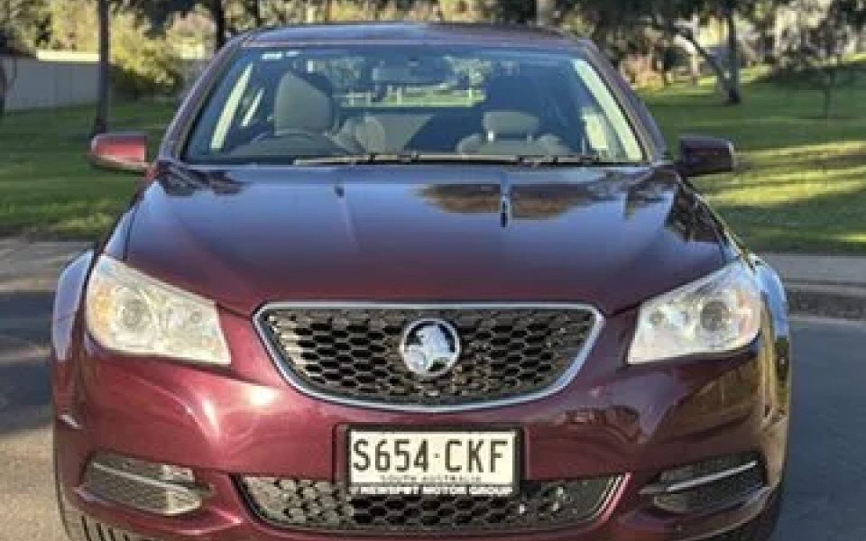 2013 Holden Commodore VE II MY12.5 Omega Purple 6 Speed Sports Automatic Sedan