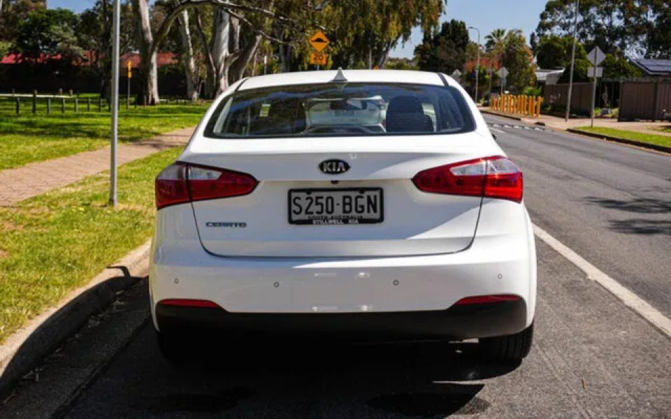 2015 Kia Cerato YD MY15 S Premium Clear White 6 Speed Sports Automatic Sedan
