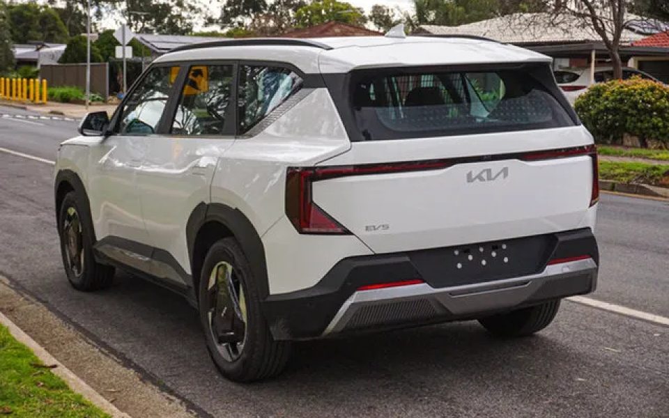 2024 Kia EV5 OVc MY25 Air Long Range White 1 Speed Reduction Gear Wagon