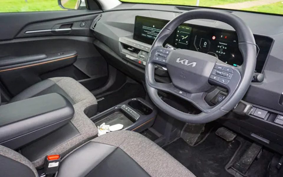 2024 Kia EV5 OVc MY25 Air Long Range White 1 Speed Reduction Gear Wagon
