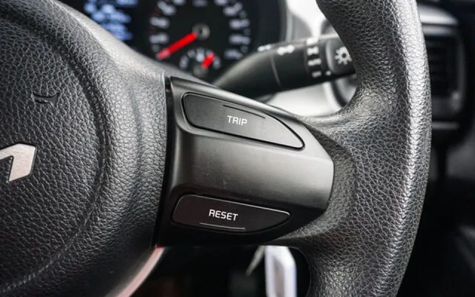 2023 Kia Rio YB MY23 S White 6 Speed Automatic Hatchback