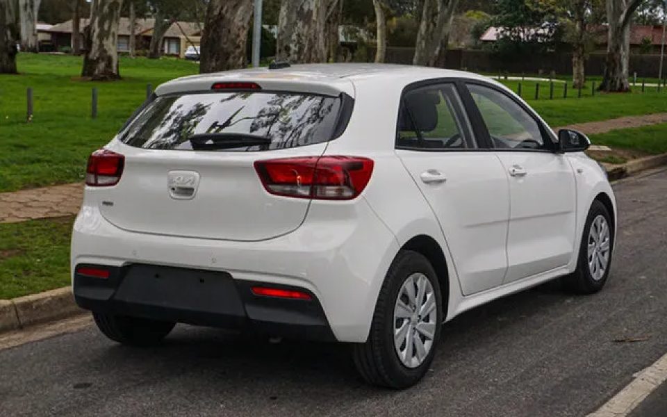 2023 Kia Rio YB MY23 S White 6 Speed Automatic Hatchback