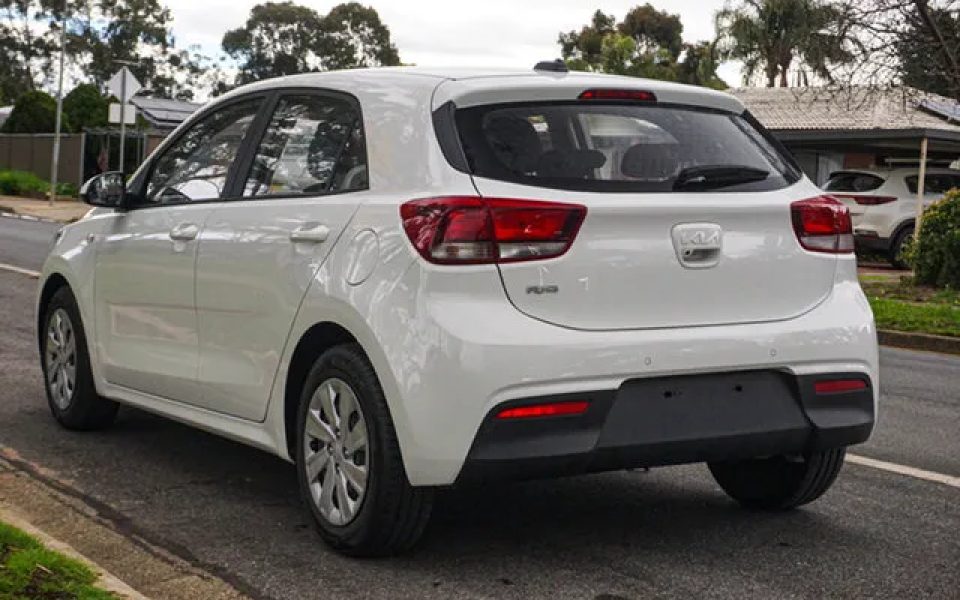 2023 Kia Rio YB MY23 S White 6 Speed Automatic Hatchback