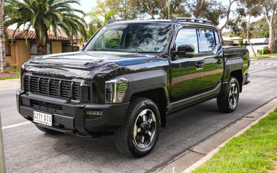 2025 Kia Tasman TK MY26 X-Line Pick-up Double Cab 4X4 Aurora Black Pearl 8 Speed Sports Automatic