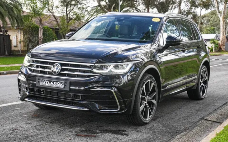 2023 Volkswagen Tiguan 5N MY23 162TSI R-Line DSG 4MOTION Black 7 Speed Sports Automatic Dual Clutch