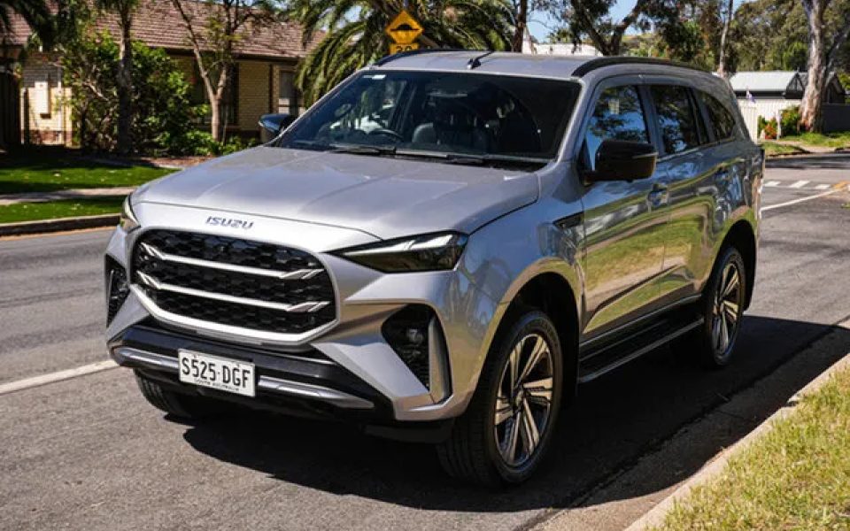 2025 Isuzu MU-X RJ MY25 LS-T Rev-Tronic Silver 6 Speed Sports Automatic Wagon