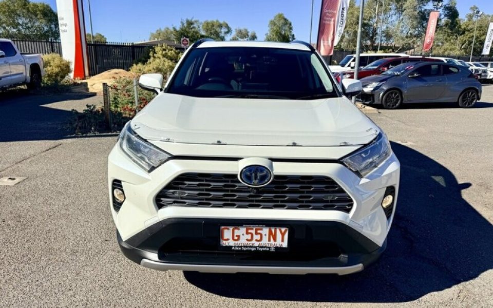 2021 Toyota RAV4 Cruiser eFour Wagon (Crystal Pearl) Pre-Owned Car