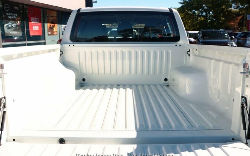 2026 Nissan Navara SL Pick-up Easy 4WD Utility (Alpine White) New Car