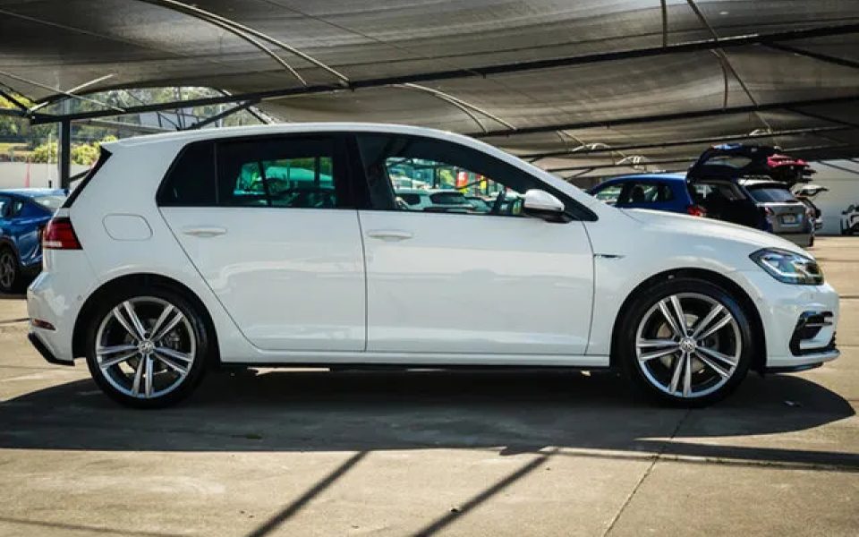 2020 Volkswagen Golf 7.5 MY20 110TSI DSG Highline White 7 Speed Sports Automatic Dual Clutch