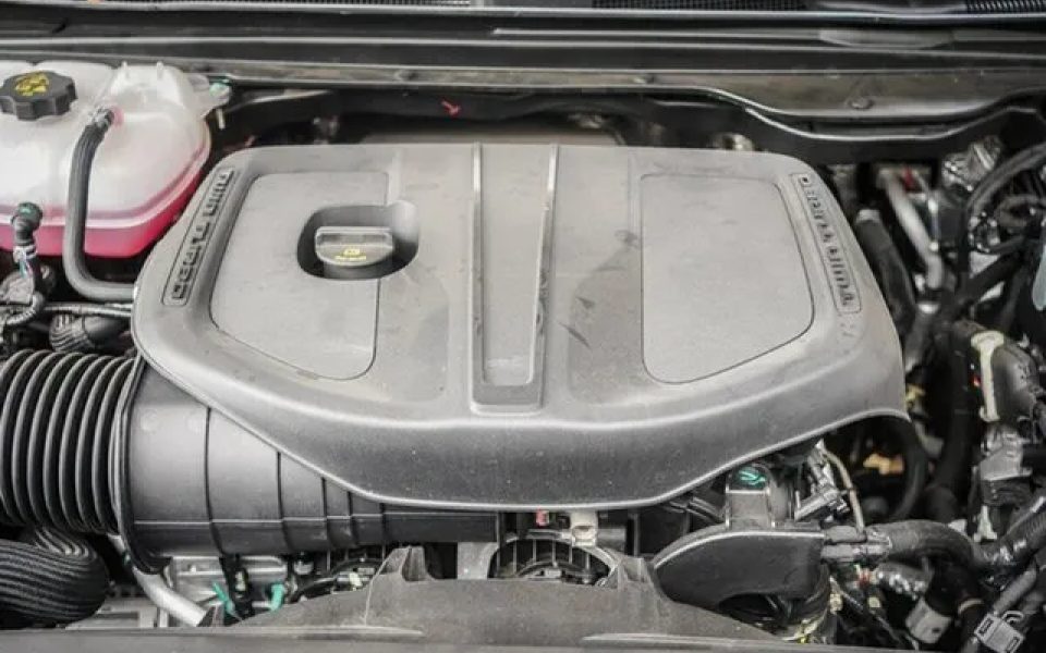 2025 Ram 1500 DT MY25 Laramie Sport Crew Cab SWB Hurricane SO RamBox Silver 8 Speed Automatic