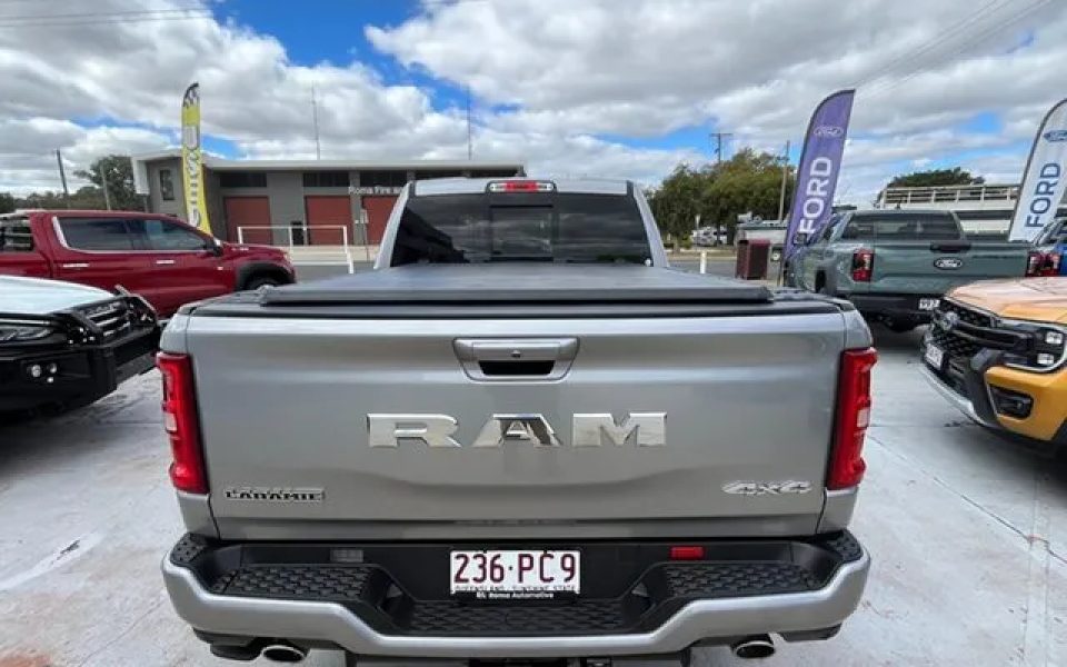 2025 Ram 1500 DT MY25 Laramie Sport Crew Cab SWB Hurricane SO RamBox Silver 8 Speed Automatic