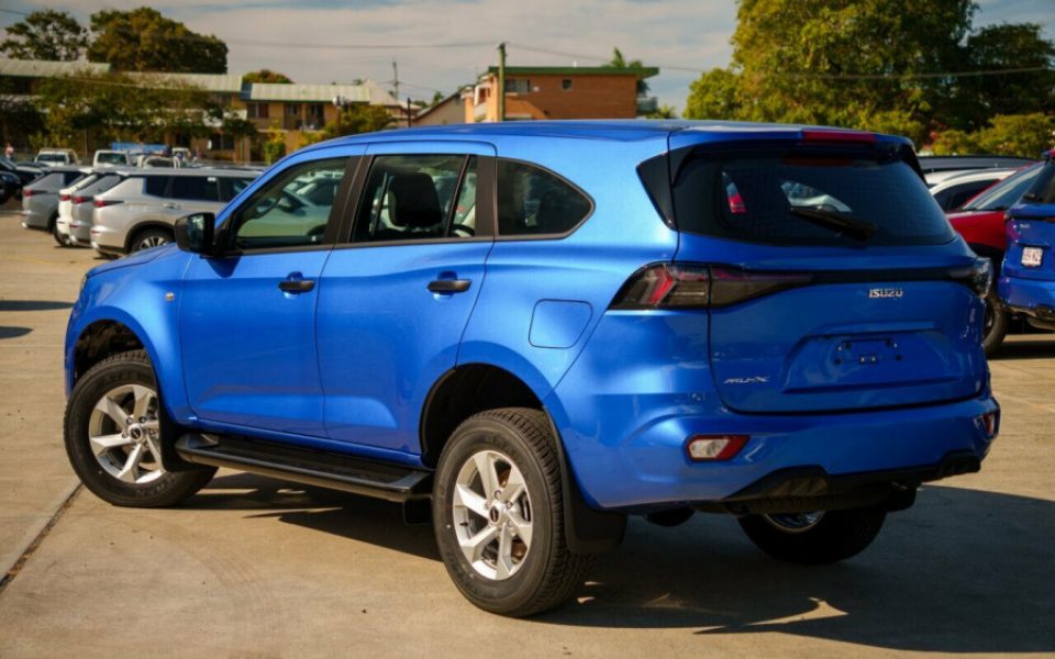 2026 Isuzu MU-X LS-M RWD