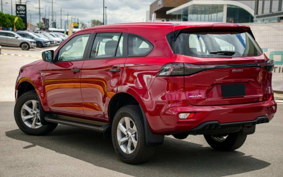 2026 Isuzu MU-X LS-M RWD