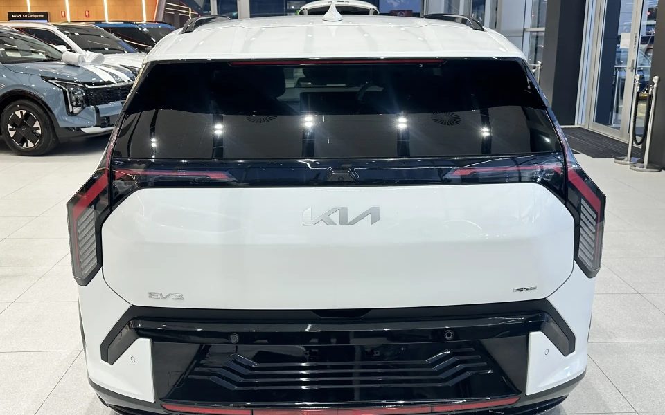 2025 Kia EV3 SV MY25 GT-Line 2WD Long Range White 1 Speed Reduction Gear Wagon