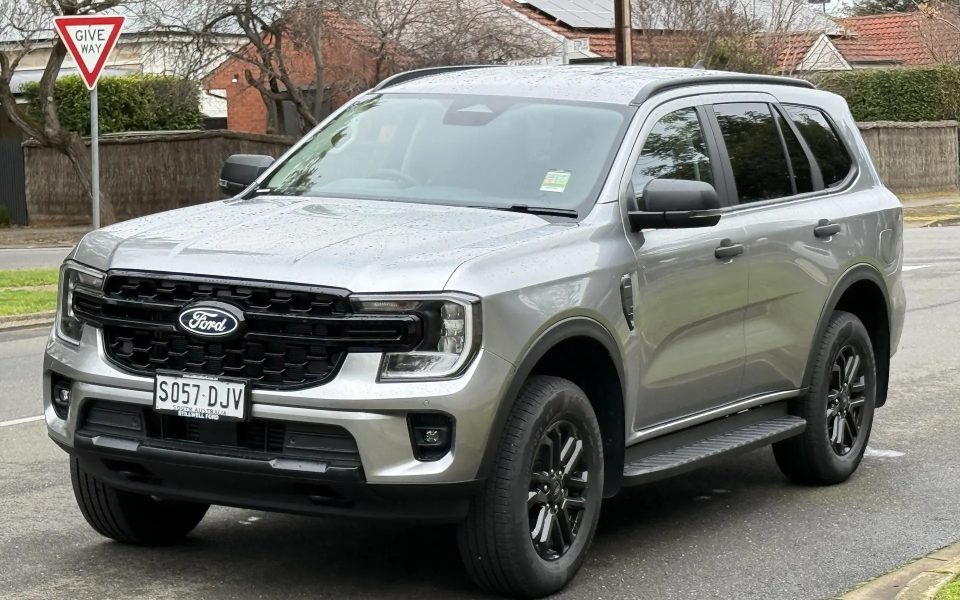 2026 Ford Everest UB 2026.50MY Active Part-time 4x4 Aluminium 10 Speed Sports Automatic SUV
