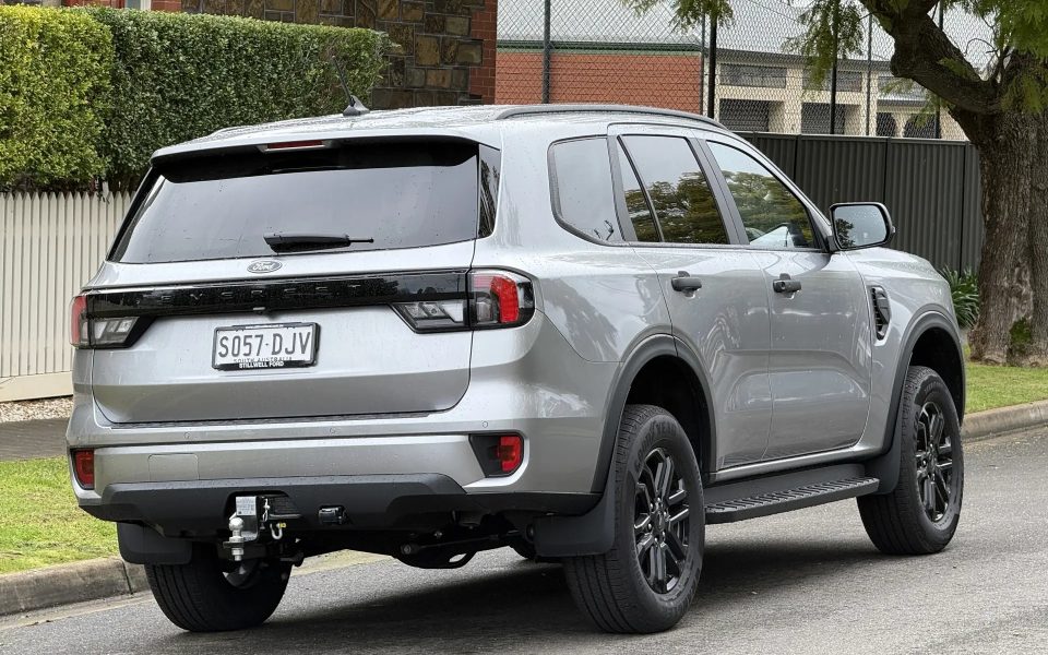 2026 Ford Everest UB 2026.50MY Active Part-time 4x4 Aluminium 10 Speed Sports Automatic SUV
