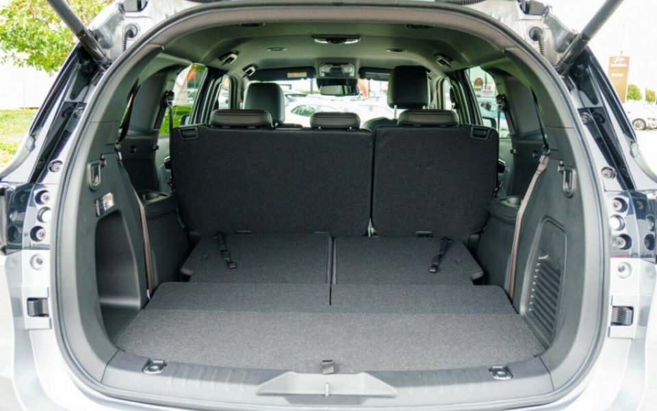 2026 Isuzu MU-X X-TERRAIN 4X4 Dual Range
