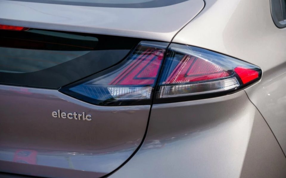 2022 Hyundai IONIQ Electric Elite