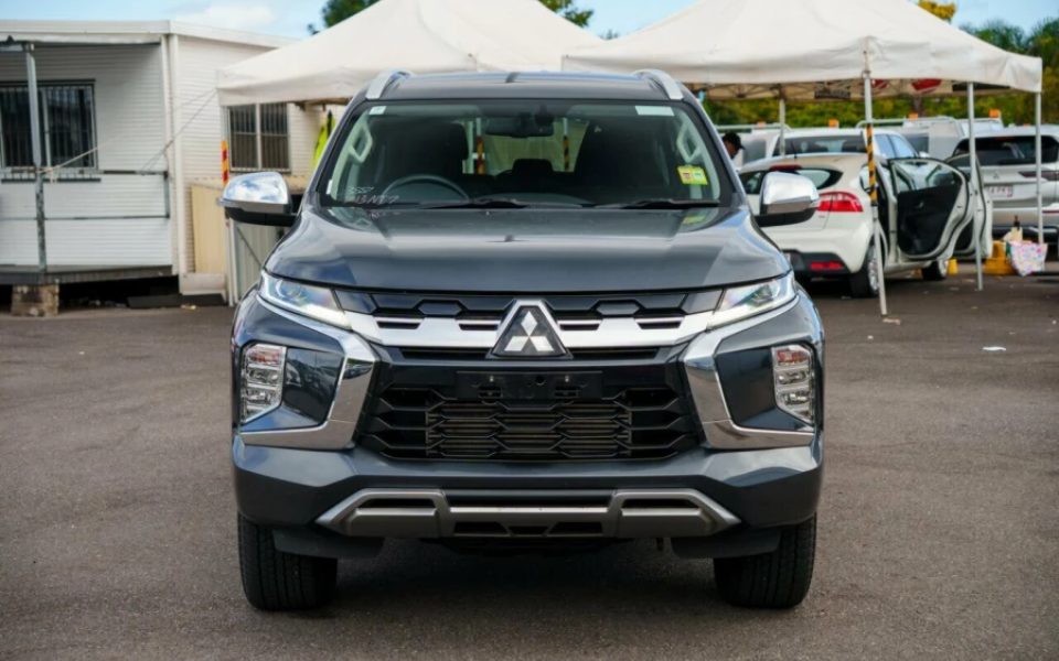 2024 Mitsubishi Pajero Sport GLS 4X4 Dual Range