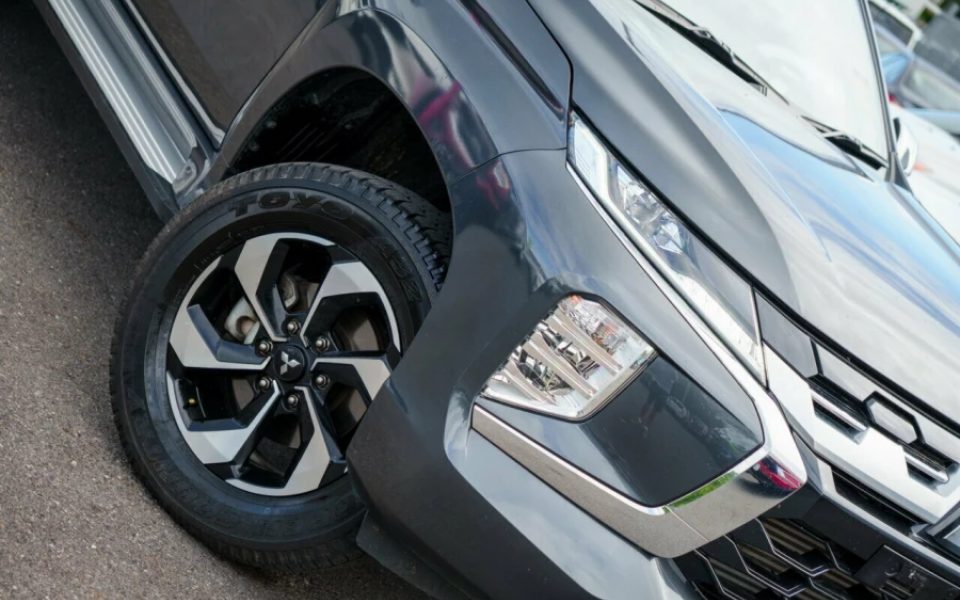 2024 Mitsubishi Pajero Sport GLS 4X4 Dual Range