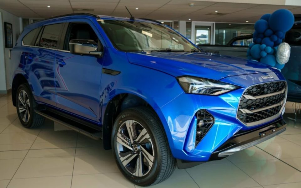 2025 Isuzu MU-X LS-T 4X4 Dual Range