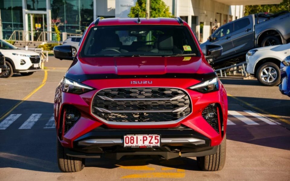 2025 Isuzu MU-X LS-T 4X4 Dual Range