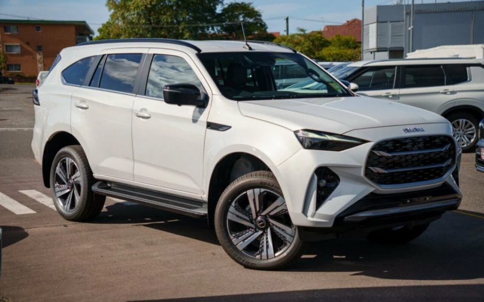 2025 Isuzu MU-X LS-T 4X4 Dual Range