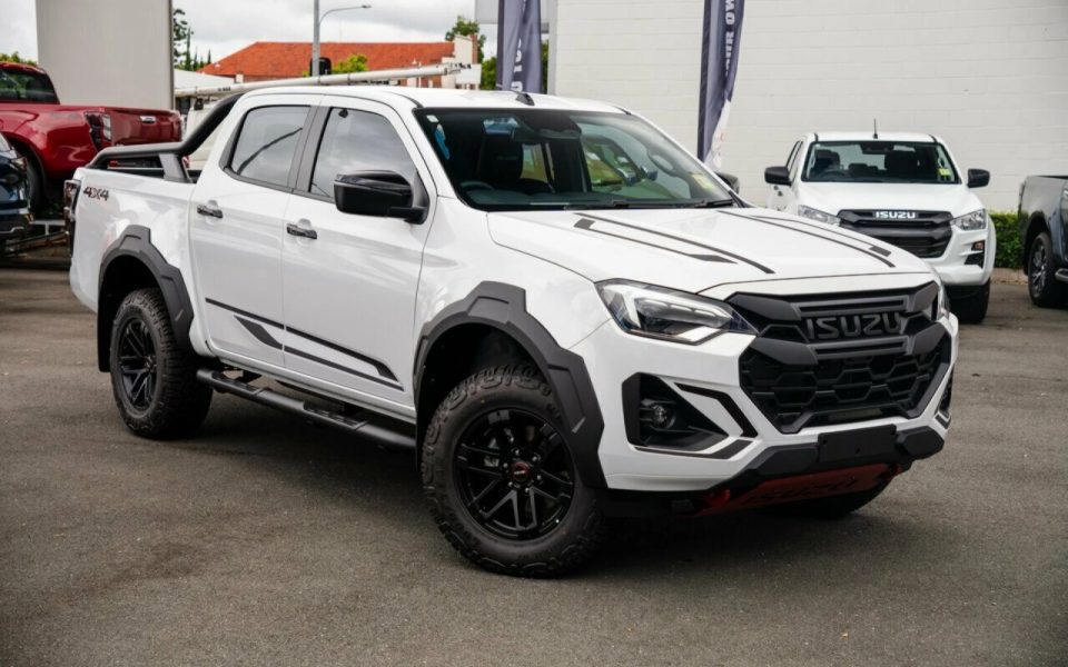 2024 Isuzu D-MAX BLADE 4X4 Dual Range