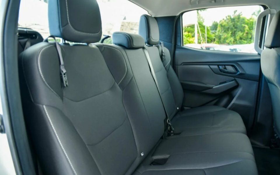2026 Isuzu D-MAX SX 4X4 Dual Range