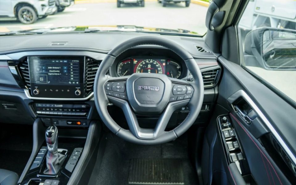 New 2026 Isuzu MU-X X-TERRAIN 4X4 Dual Range