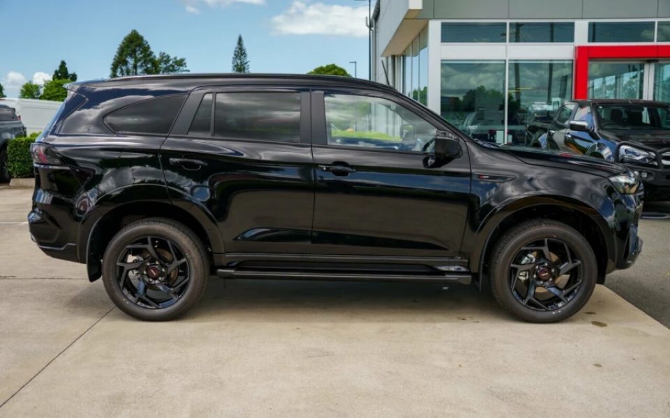 New 2026 Isuzu MU-X X-TERRAIN 4X4 Dual Range