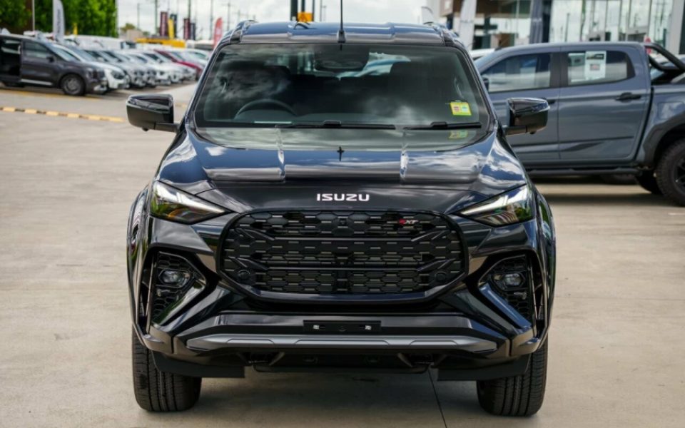 New 2026 Isuzu MU-X X-TERRAIN 4X4 Dual Range