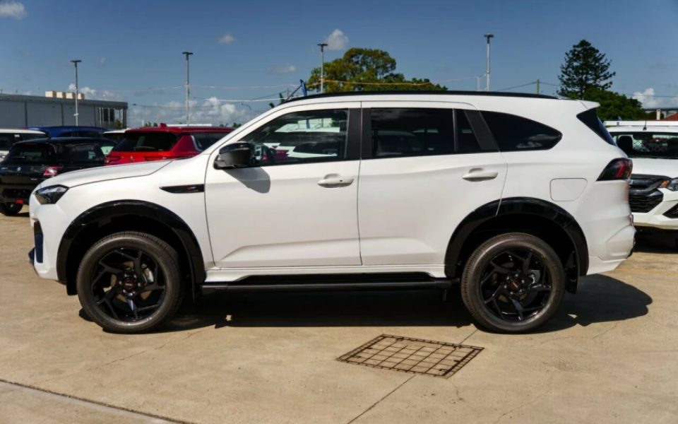 2026 Isuzu MU-X X-TERRAIN 4X4 Dual Range