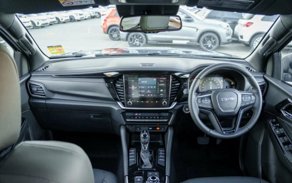 2026 Isuzu MU-X LS-T 4X4 Dual Range