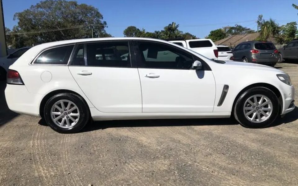 2013 Holden Commodore VF MY14 Evoke Sportwagon White 6 Speed Sports Automatic Wagon
