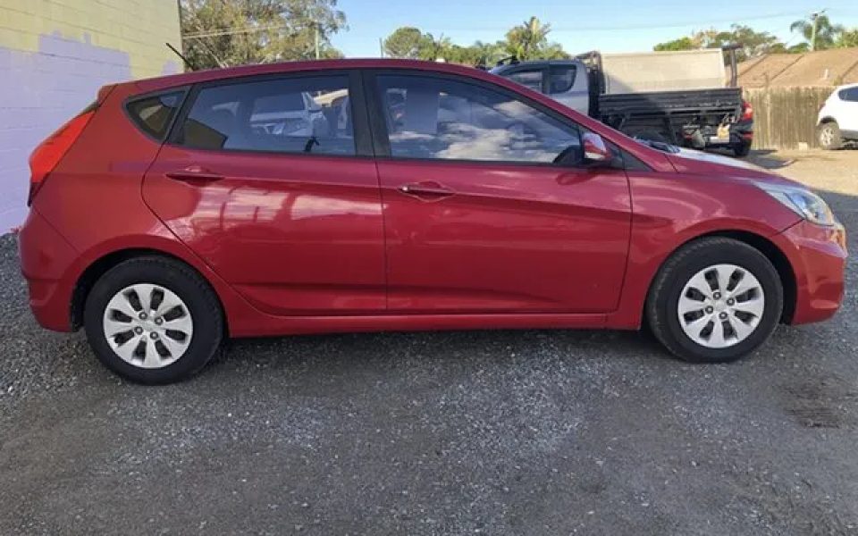 2016 Hyundai Accent RB3 MY16 Active Red 6 Speed Constant Variable Hatchback
