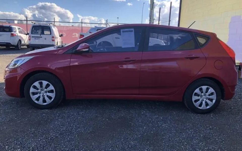 2016 Hyundai Accent RB3 MY16 Active Red 6 Speed Constant Variable Hatchback