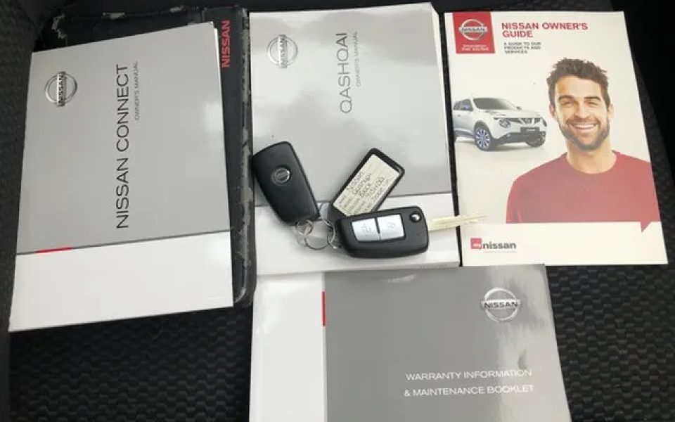2015 Nissan Qashqai J11 ST Black 6 Speed Manual Wagon