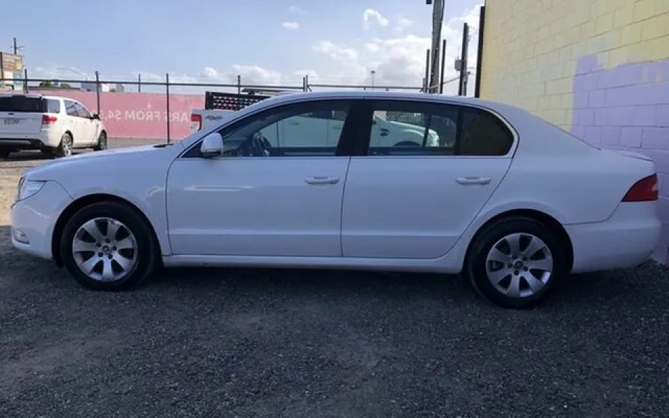 2012 Skoda Superb 3T MY13 Ambition DSG 118TSI White 7 Speed Sports Automatic Dual Clutch Sedan