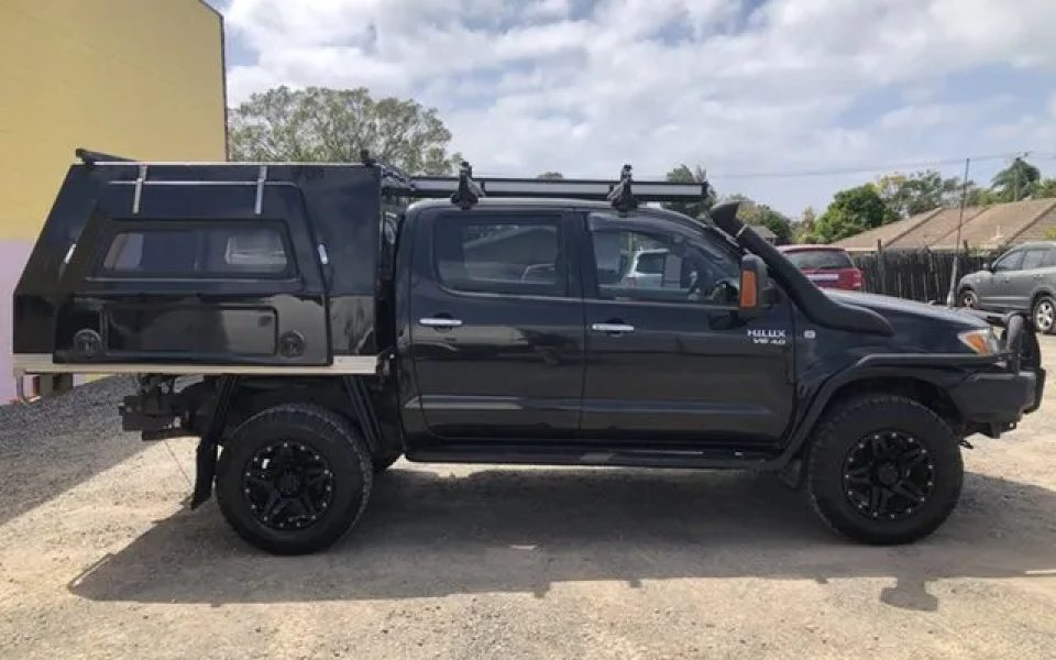 2007 Toyota Hilux GGN15R MY07 SR 4x2 Black 5 Speed Automatic Utility