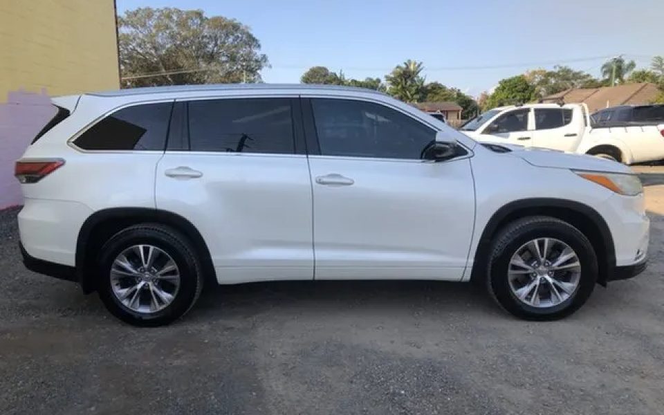 2015 Toyota Kluger GSU50R GXL 2WD White 6 Speed Sports Automatic Wagon