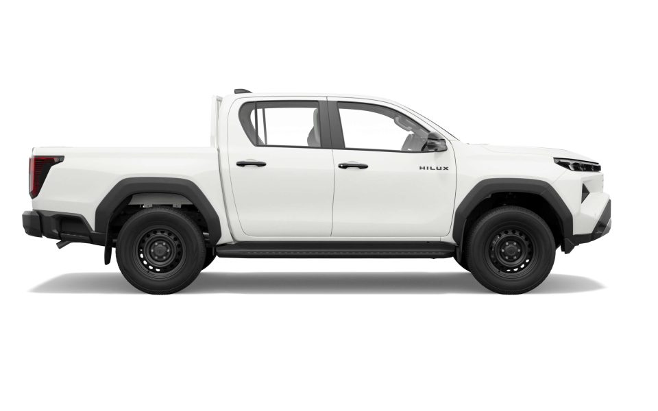 2026 Toyota HiLux 4x4 SR 48V Diesel Double-Cab Pick-Up With Steel Wheels