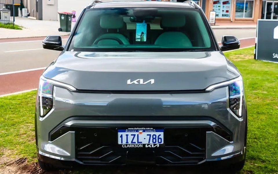 2026 Kia EV3 SV MY27 GT-Line 2WD Long Range Shale Grey 1 Speed Reduction Gear Wagon