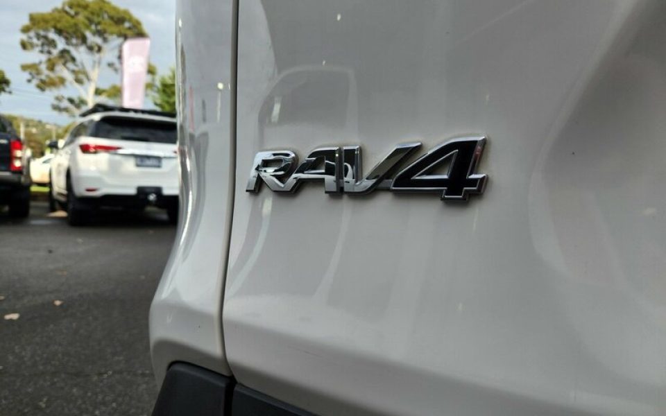 2021 Toyota RAV4 GXL 2WD