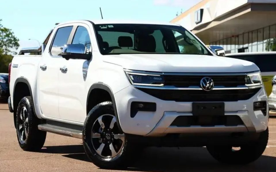 2025 Volkswagen Amarok NF MY25 TDI500 4MOT Style Clear White 10 Speed Automatic Utility